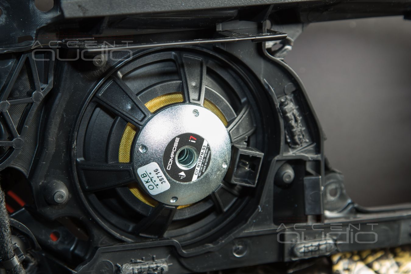 Простая установка среднечастотных Helix Ci7 M100FM-S3 и их отменная эффективность