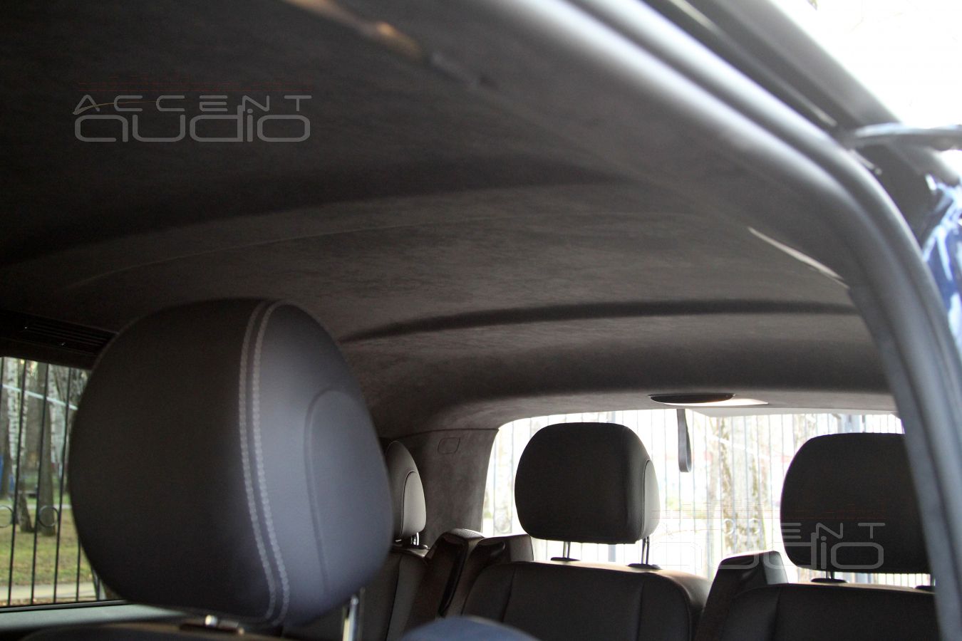 Перетяжка потолка в настоящую алькантару: темный, роскошный потолок в Vito