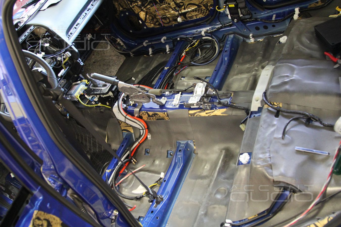 Шумоизоляция Subaru – необходимо и достаточно