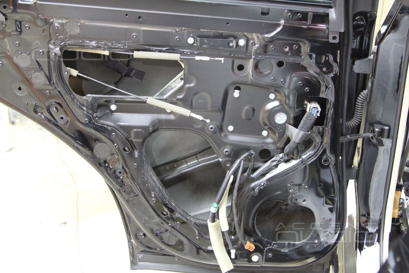 Шумоизоляция Infiniti FX35