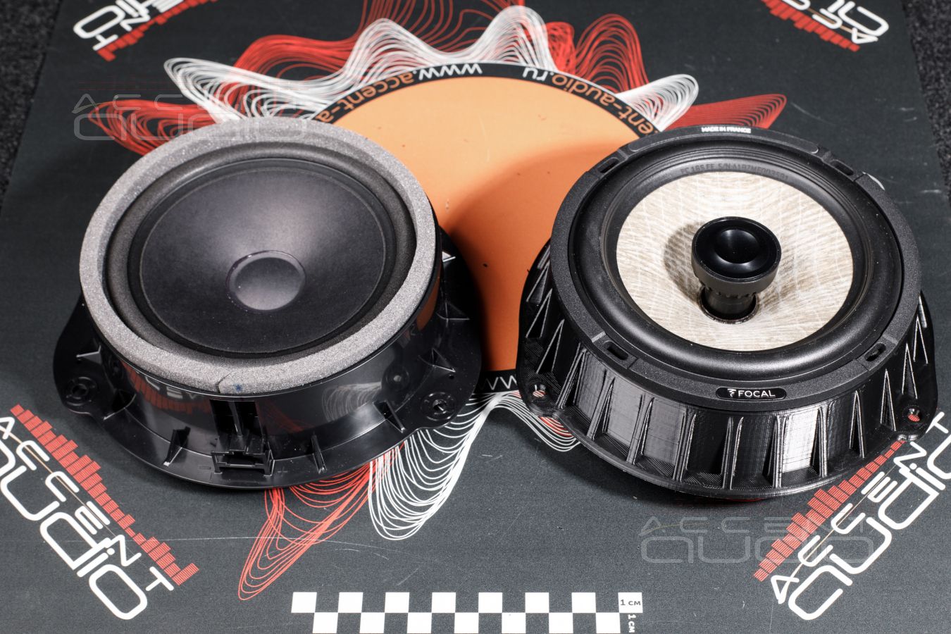 Коротко про тыловую акустику в Audi Q5