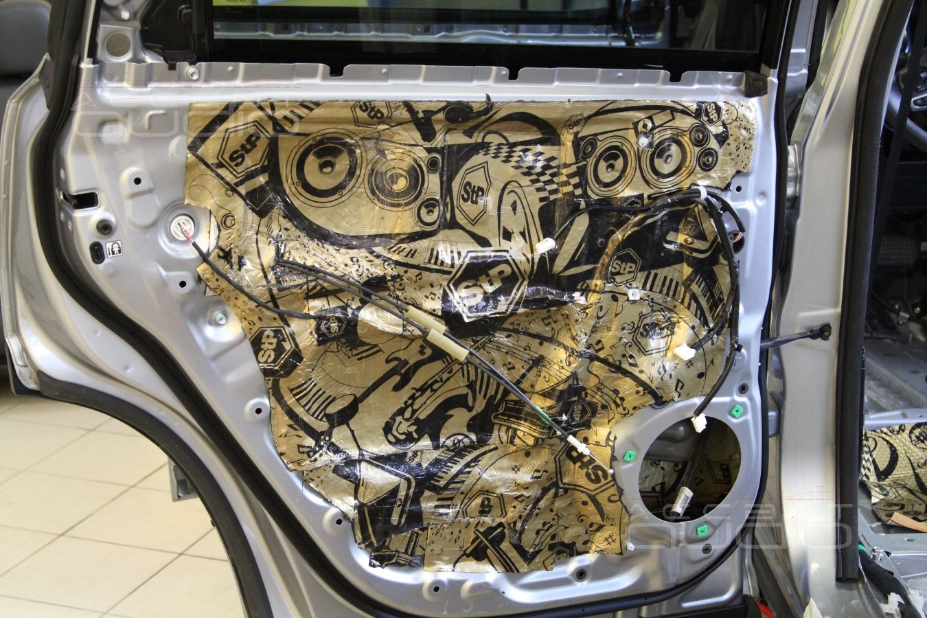 Трехкомпонентная акустика Focal в новом Toyota Highlander