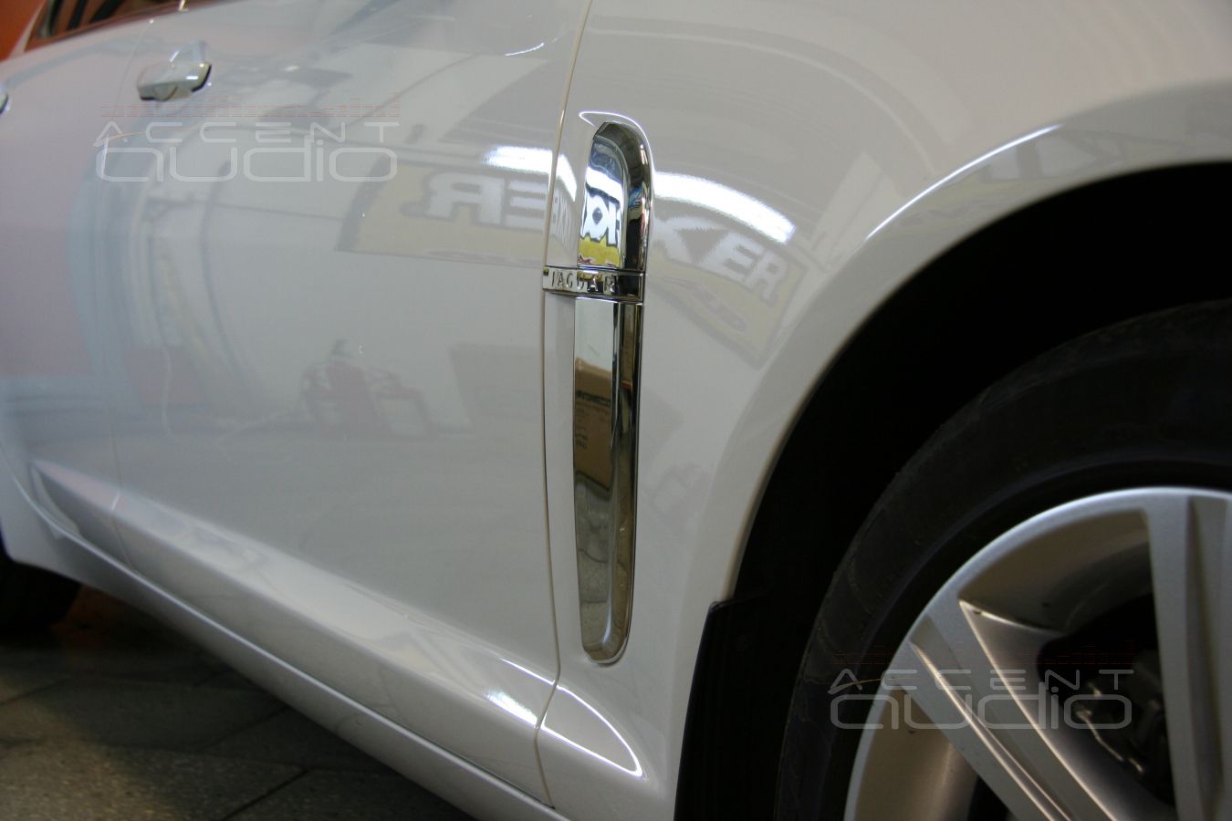 Внешний тюнинг Jaguar XF - жабры