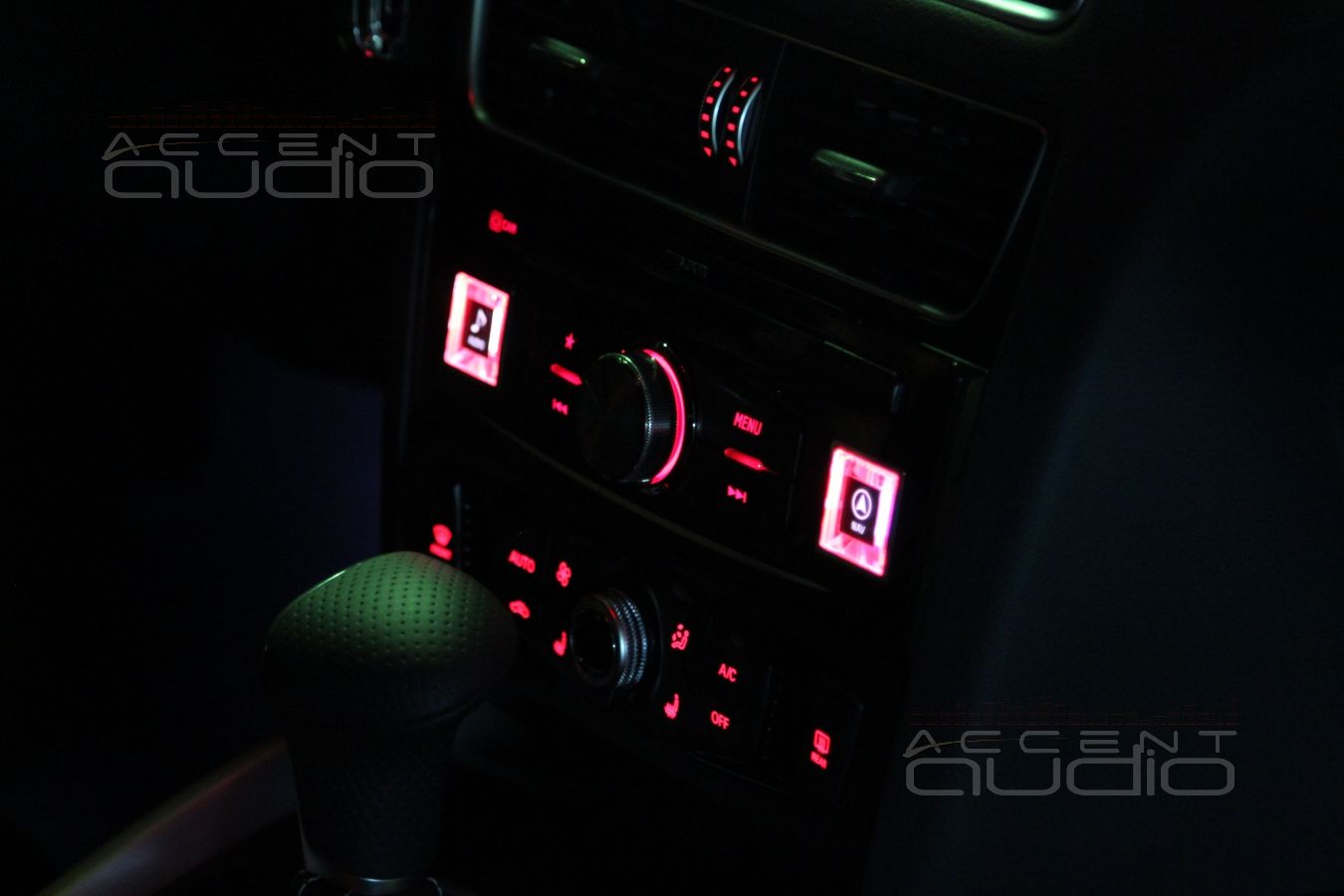 Alpine X701D-A в Audi Q5