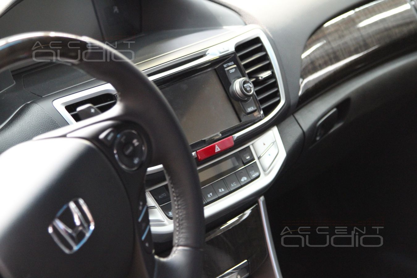 Установка усилителя и процессора в Honda Accord 9