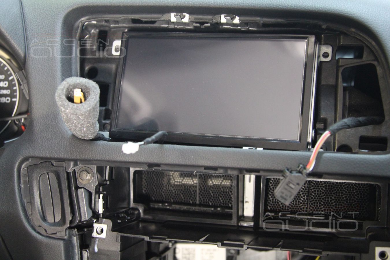 Процесс установки Alpine X701D-A