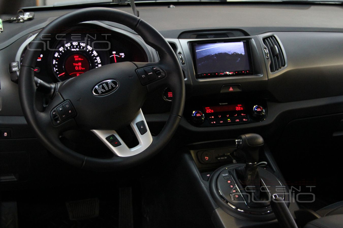 Kia Sportage NEW - полная замена аудиосистемы