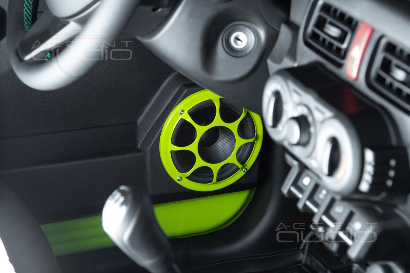 ИГРАЮЩИЕ 165мм немецкие динамики SOAudio в новом Jimny