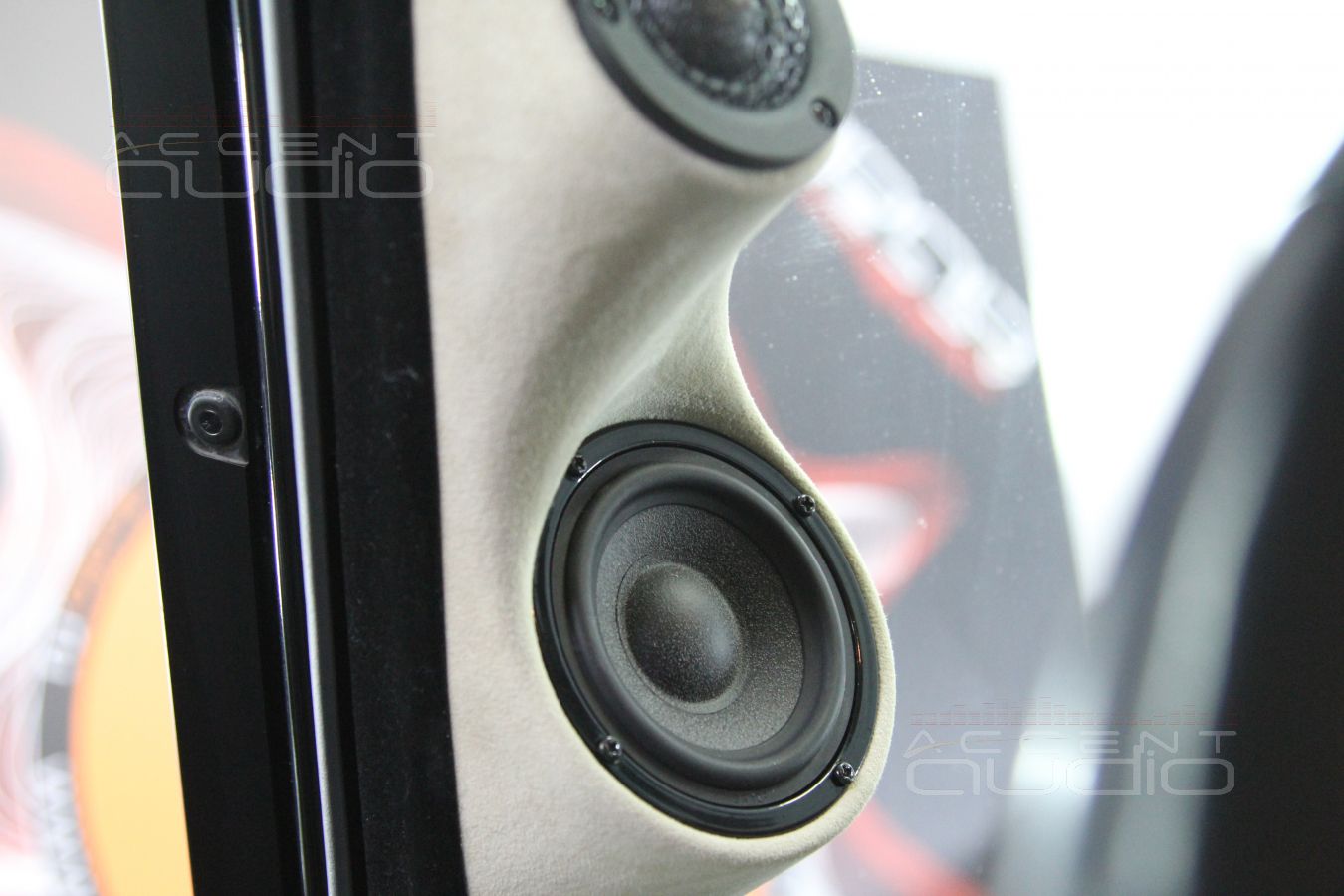 Подиумы под СЧ-ВЧ излучатели Brax Matrix ML3 и ScanSpeak D3004\602000 