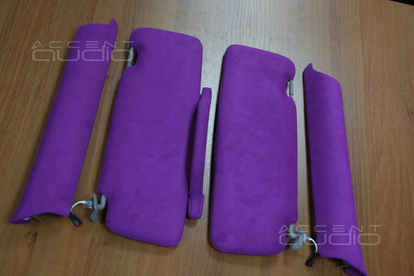 Розовый хамелеон: меняем интерьер для Mercedes Gelandewagen