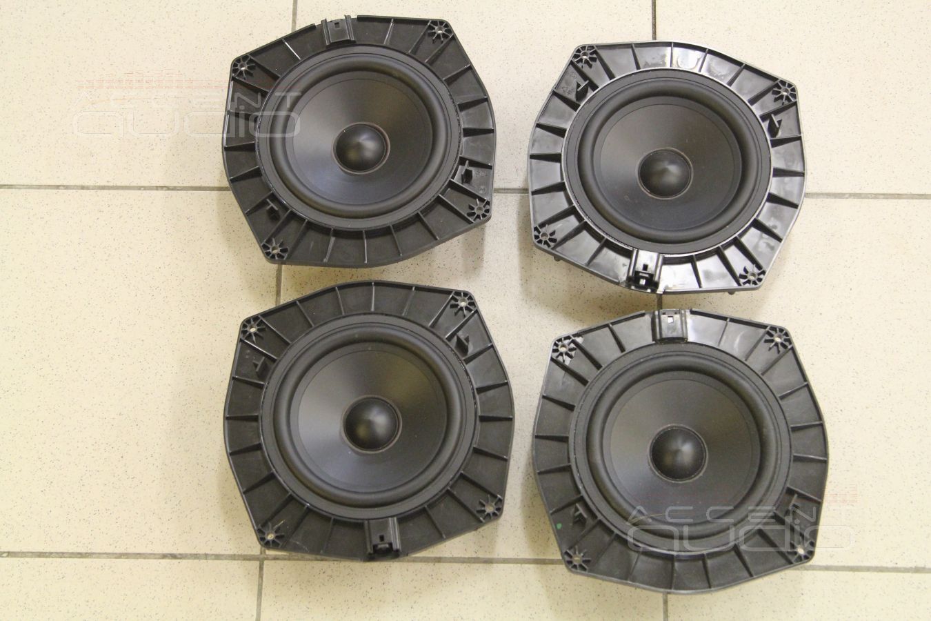 О том, как дизайн RangeRover Sport победил ScanSpeak 