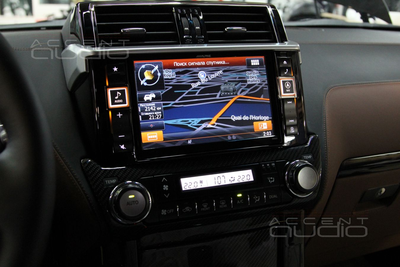 Новый Toyota Prado 150 + новый Alpine X800D = все работает…