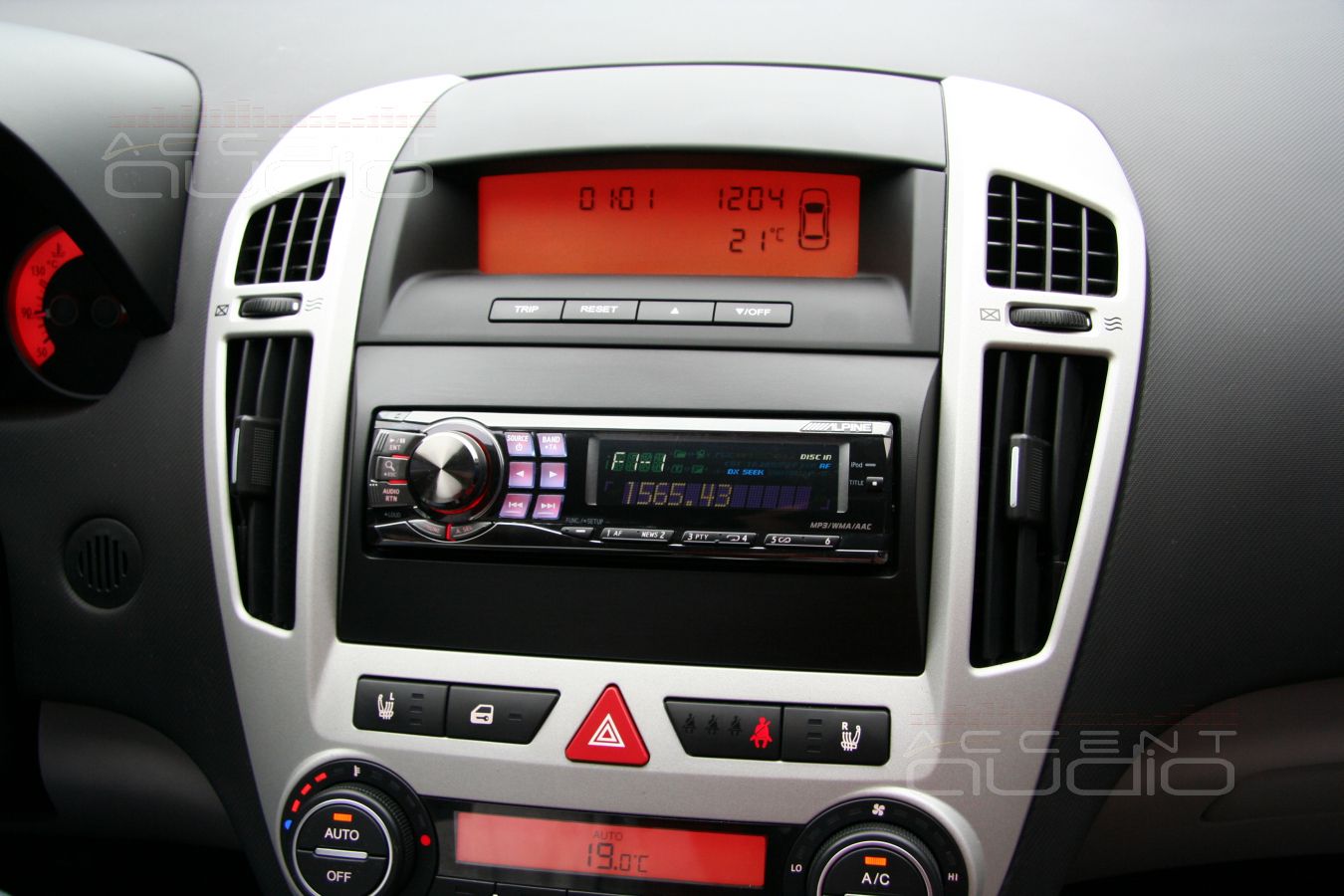 Разные Ceed-ы - один рестайл. Работаем с Kia Ceed New