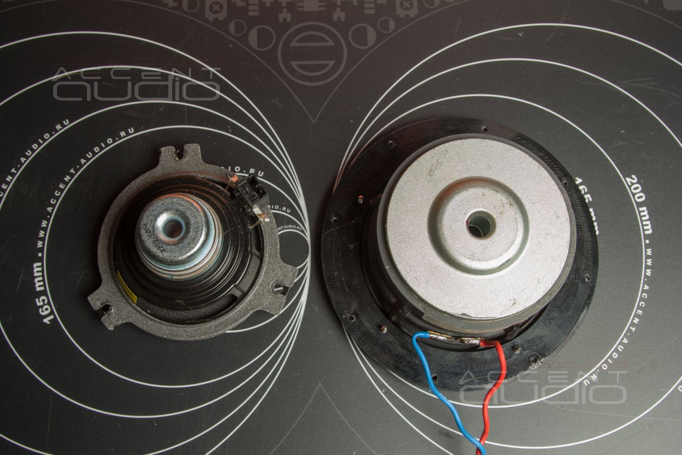 Выбор и монтаж мидбасовых динамиков для нового Jeep Wrangler Rubicon