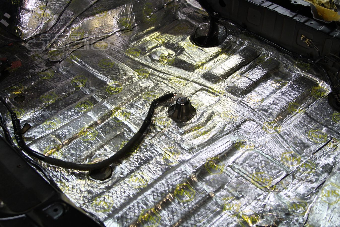 Шумоизоляция Infiniti FX35