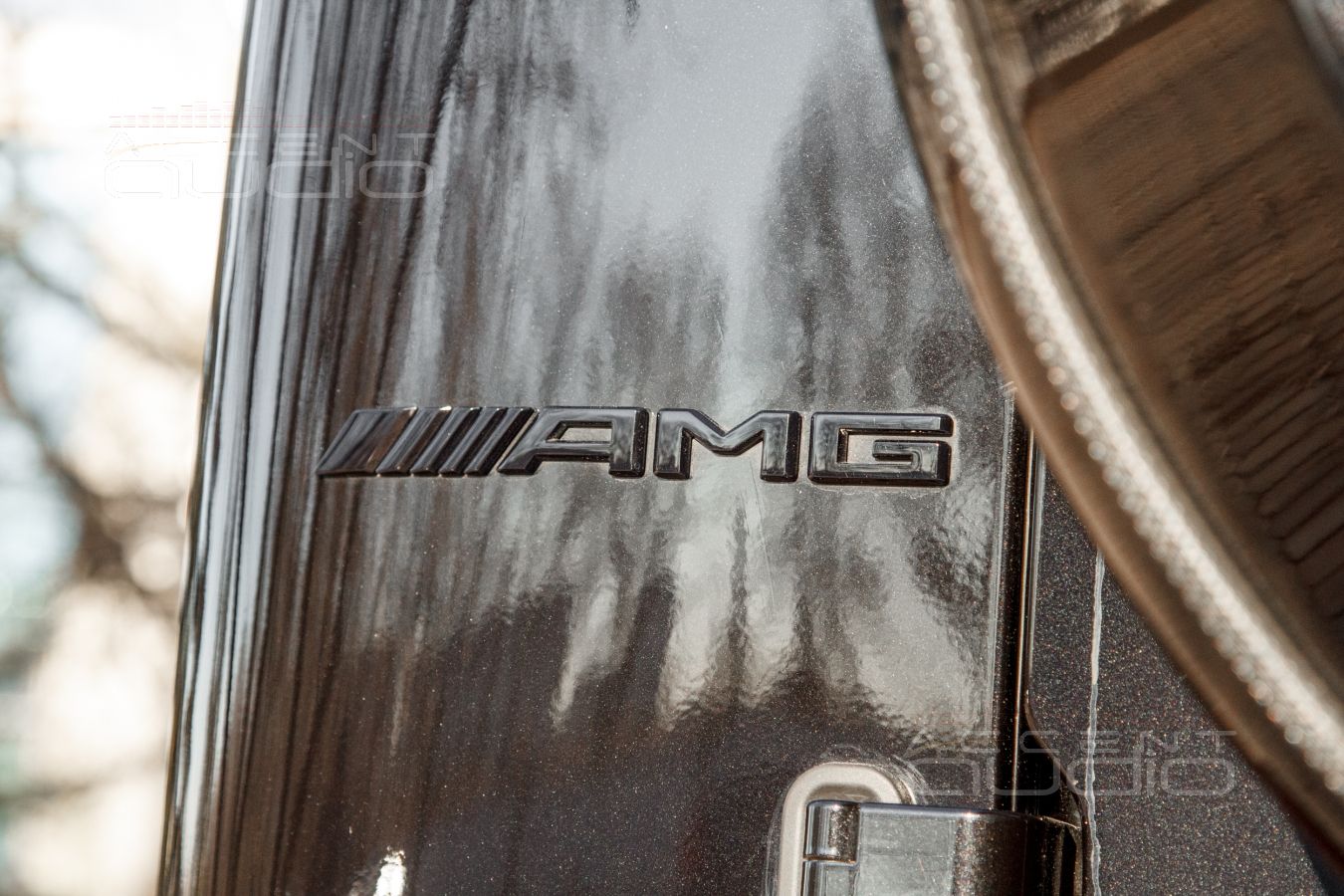 Собрали, включили, настроили: как звучит новая, модная система под рэп в G AMG 63 ?