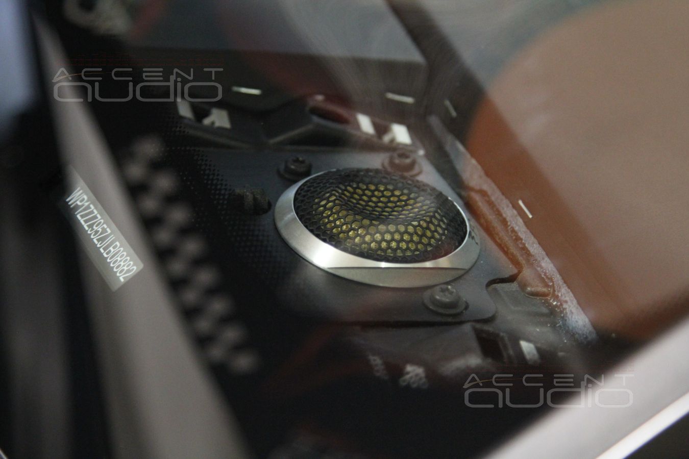 Установка твитеров Focal TKMX (TWVE1026) 