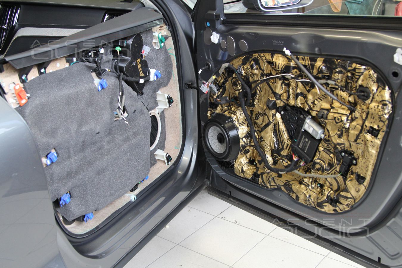 Сборка и установка: Brax ML3 и Focal Utopia в дверях Volvo XC60