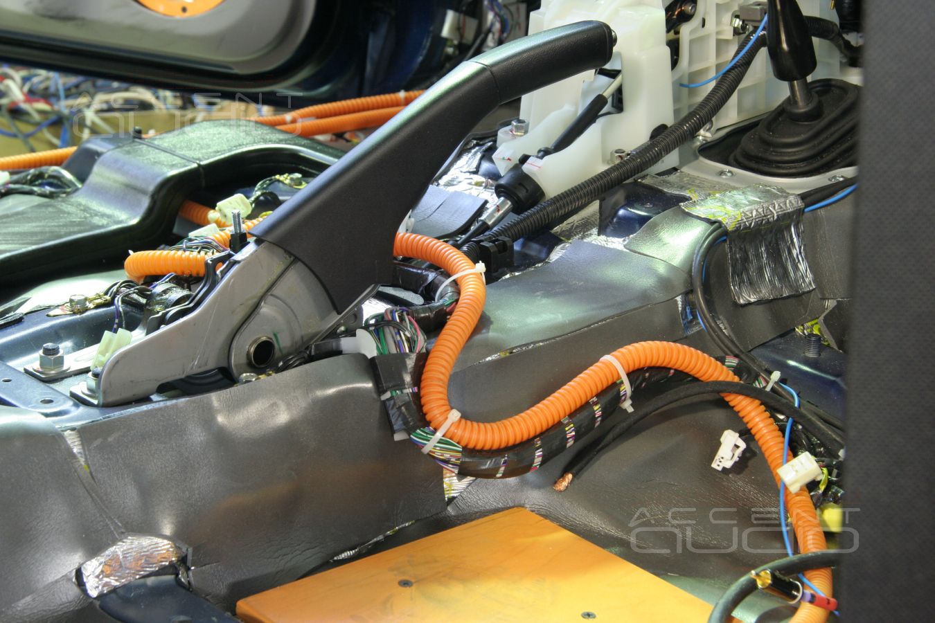 Hi-End для Mitsubishi Pajero Sport. Наше решение для настоящего звука в рамном внедорожнике Mitsubishi