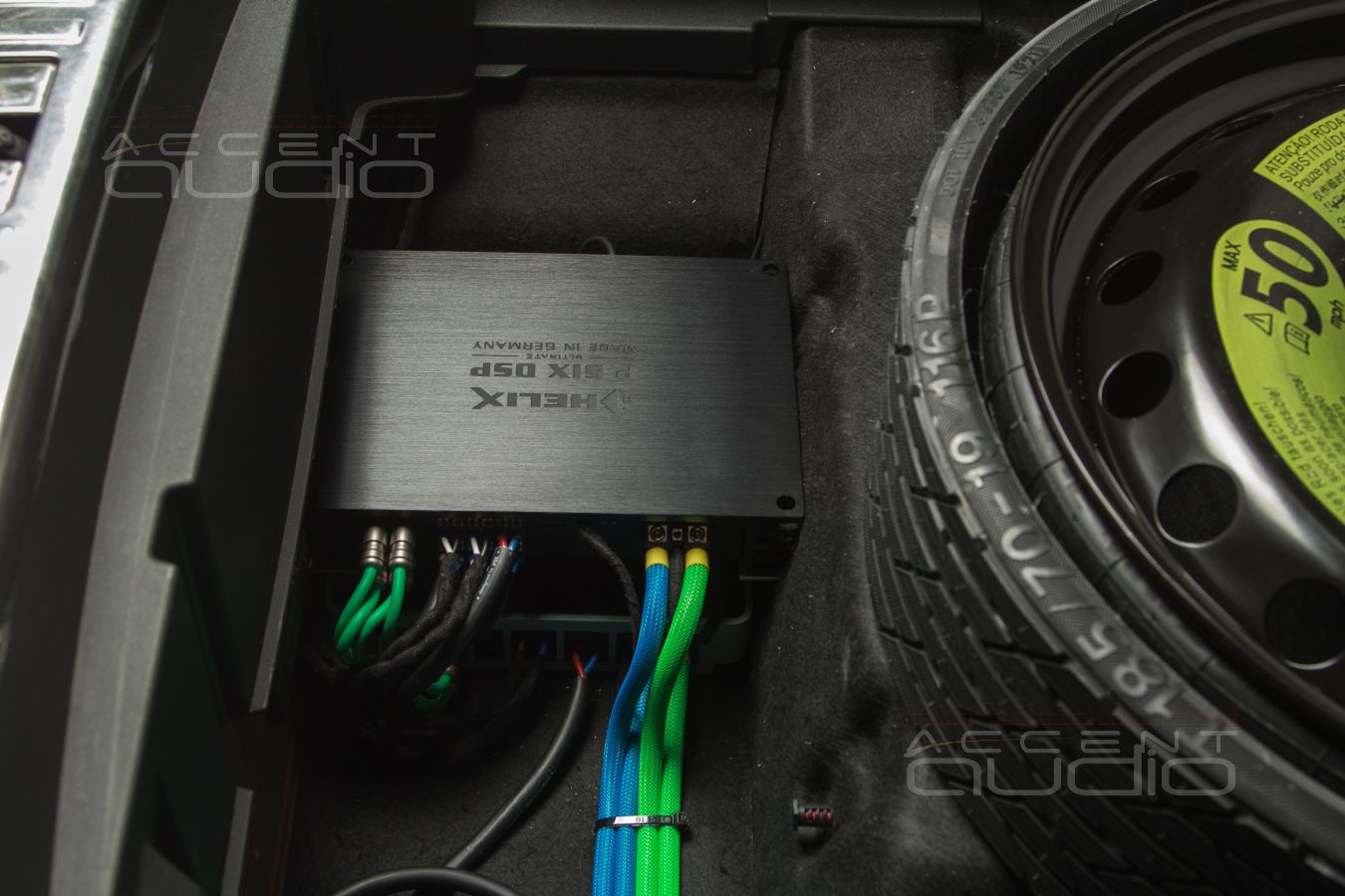 Усилители и сабвуфер – всё в одном подполье: интеграция компонентов в Audi E-Tron