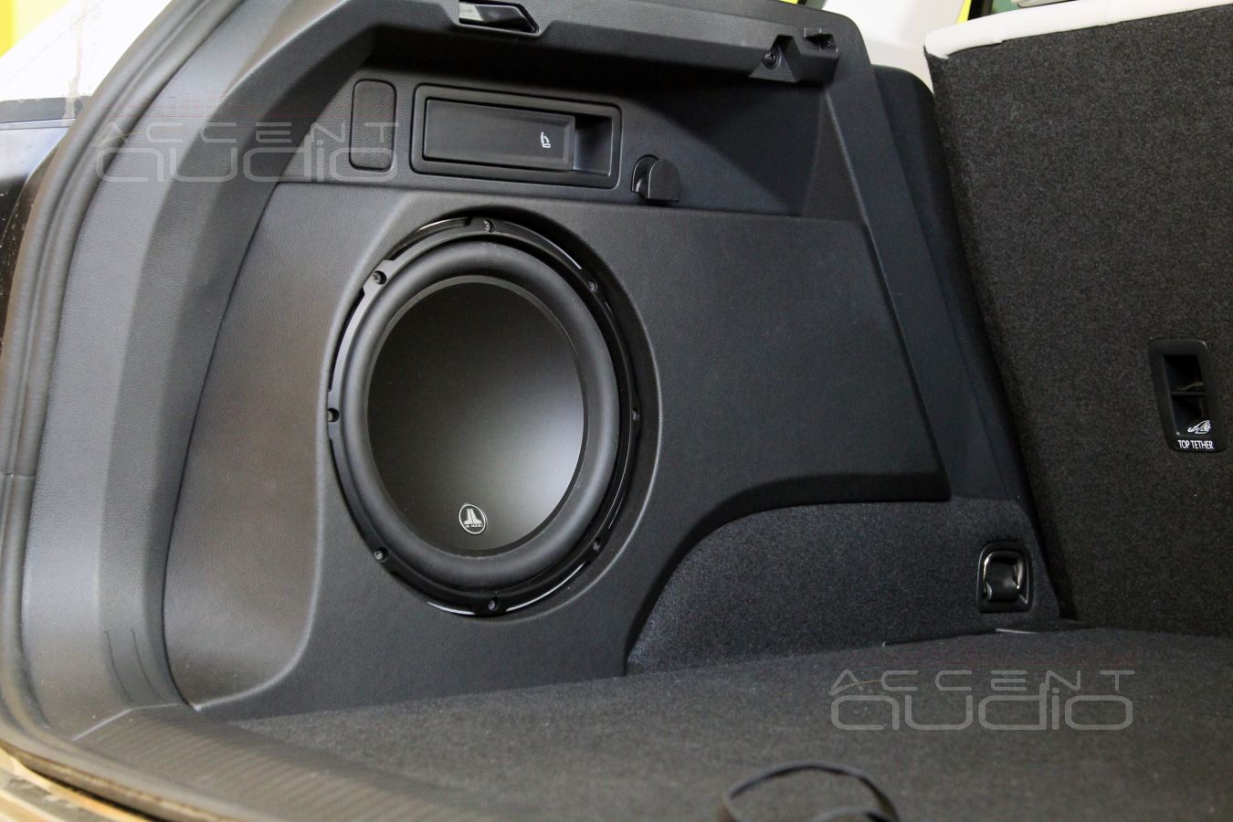 Настоящий сабвуфер-стелс - только в Accent-Audio