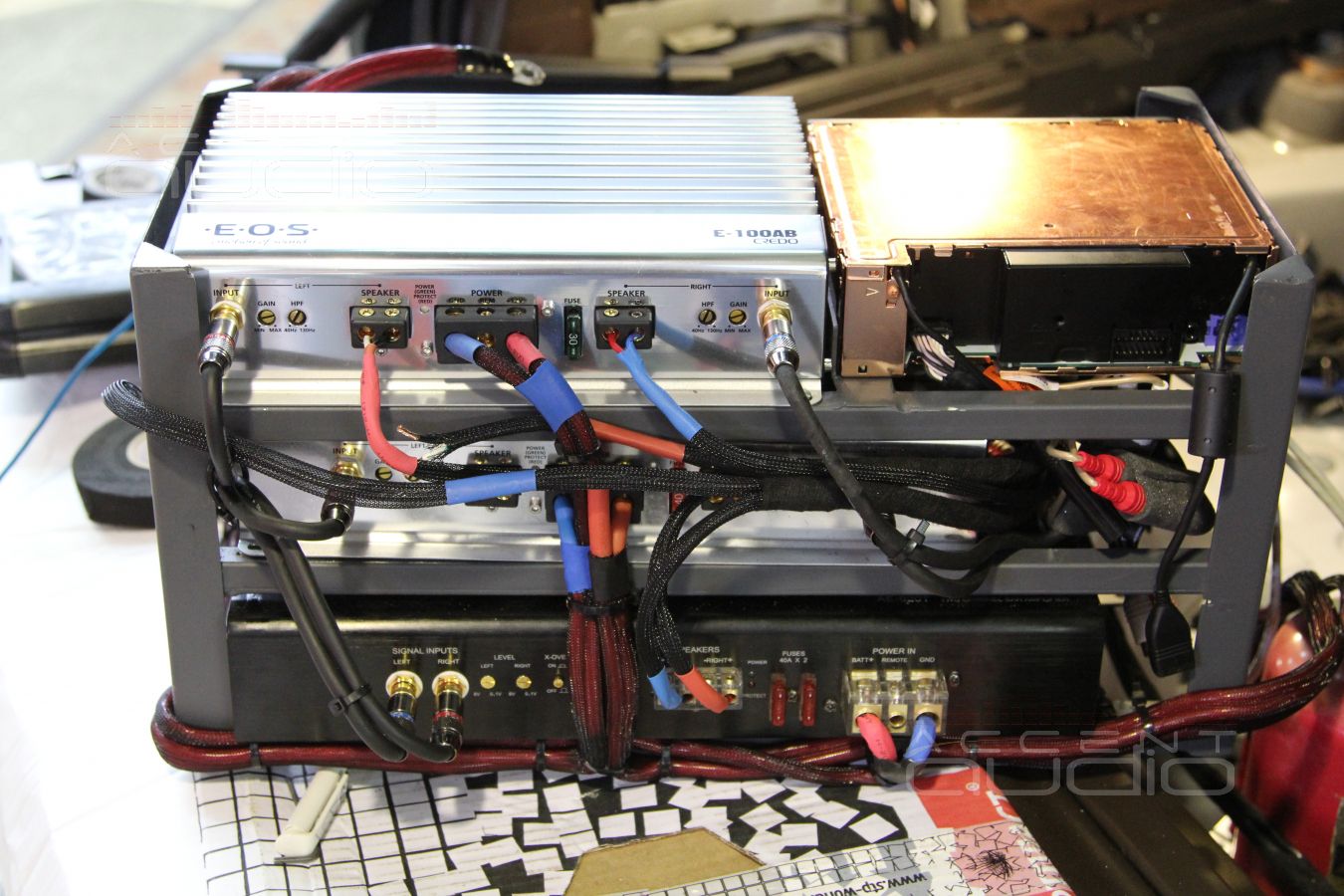 Установка усилителей в BMW X5