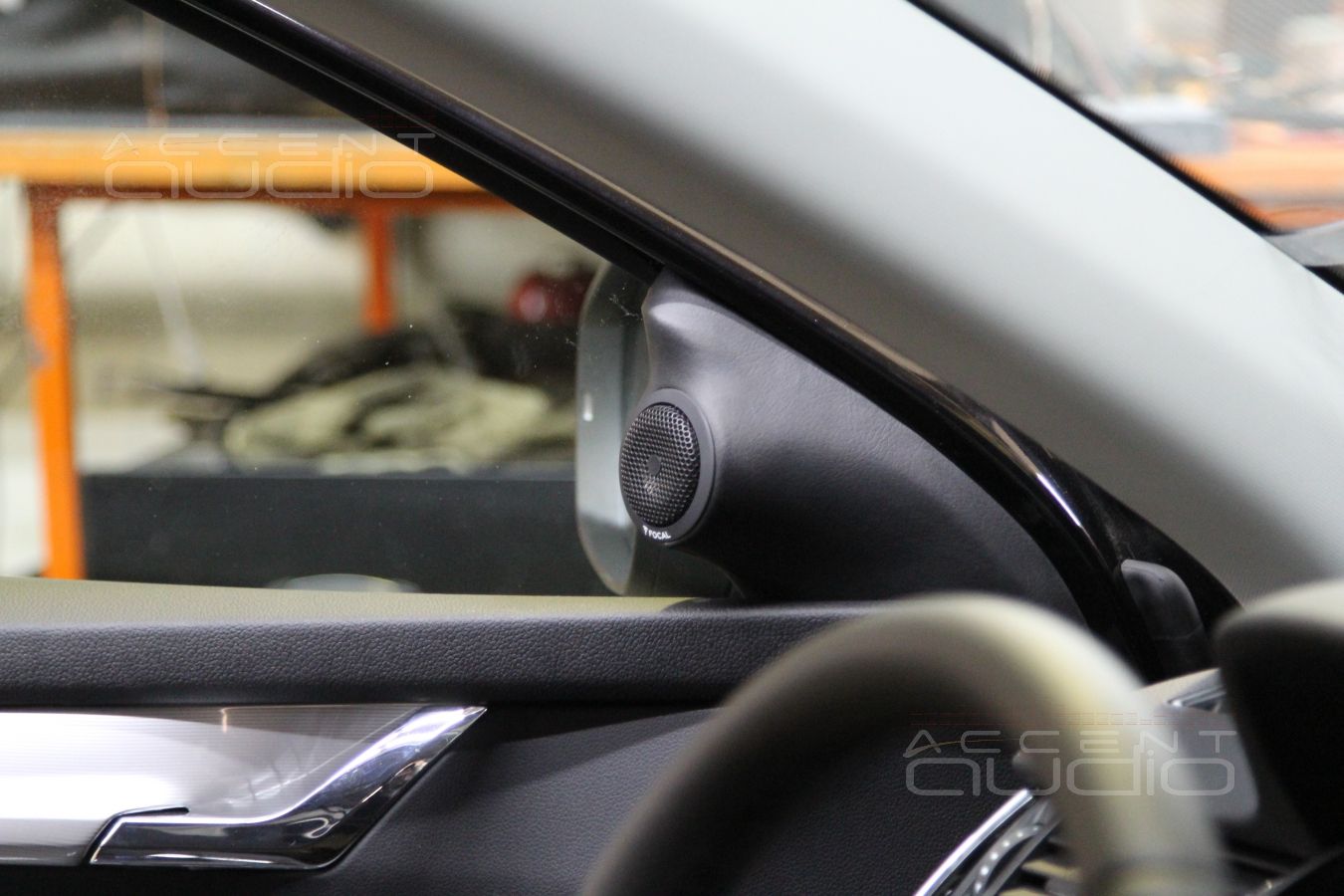 Установка твитеров в Skoda Octavia 3