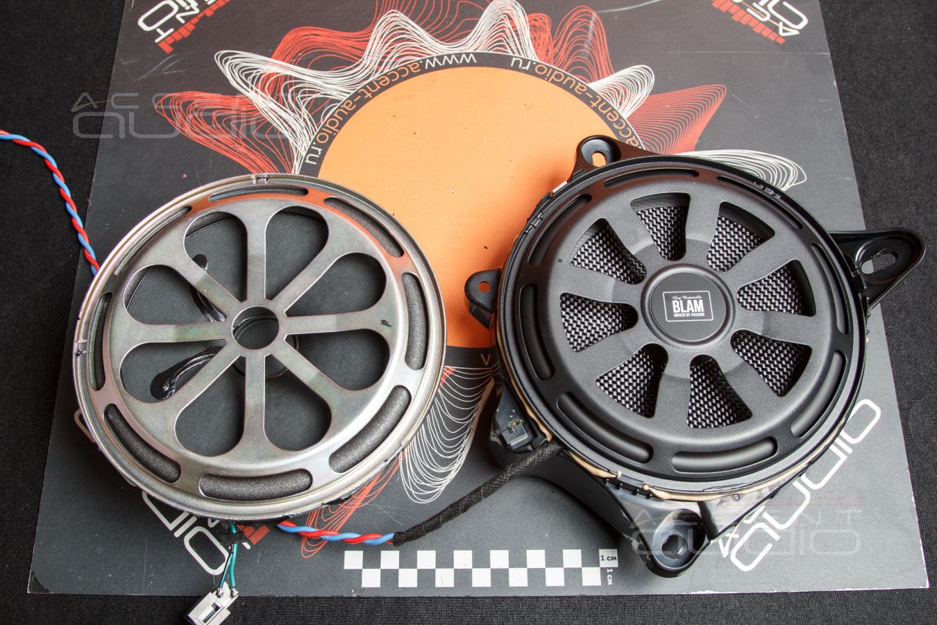 Монтаж внутрипольных вуферов BLAM MB 200 W в Mercedes-Benz GLE Coupe AMG 53