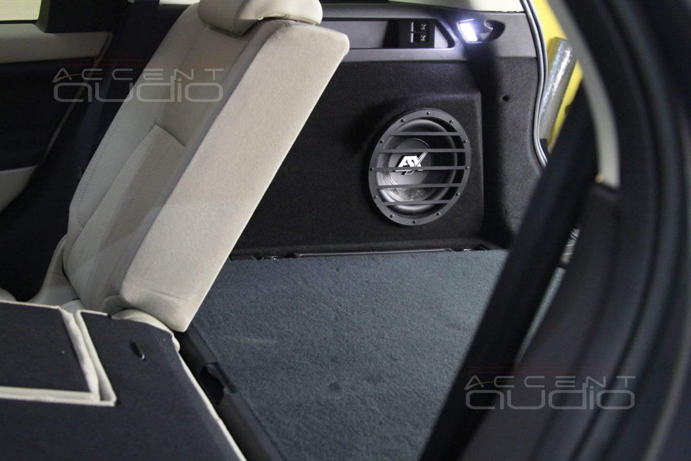 Выбор компонентов аудиосистемы в LandRover Discovery Sport