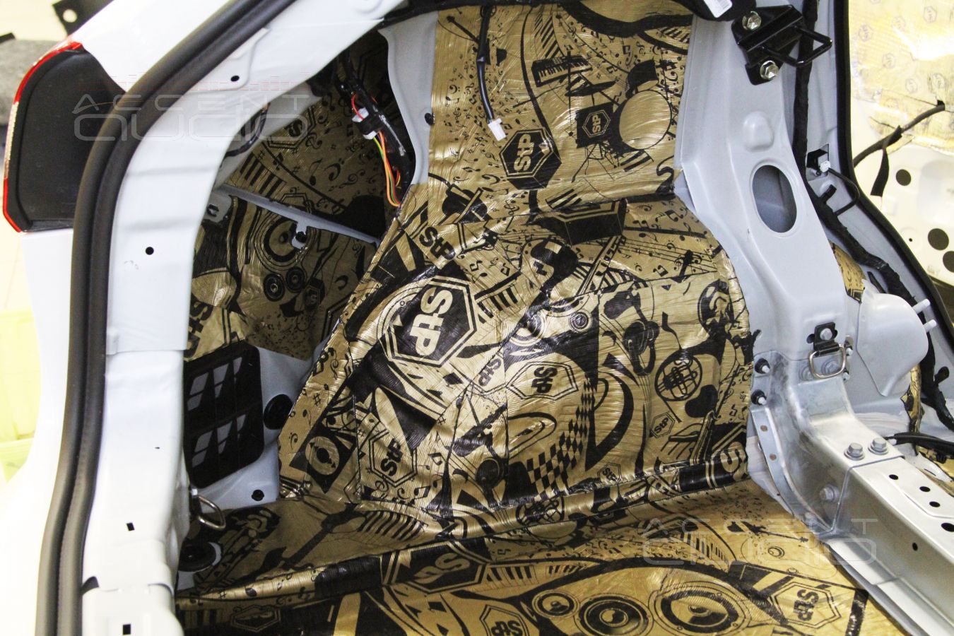 Шумоизоляця Nissan Qashqai