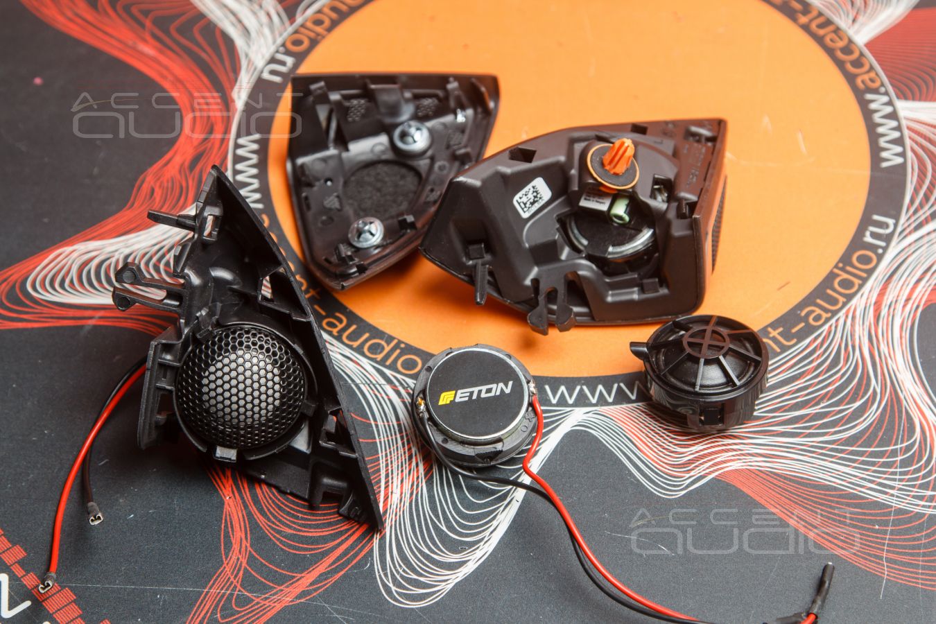 Штатное размещение: НЕ Harman, но Eton – новые твитеры в MB CLS