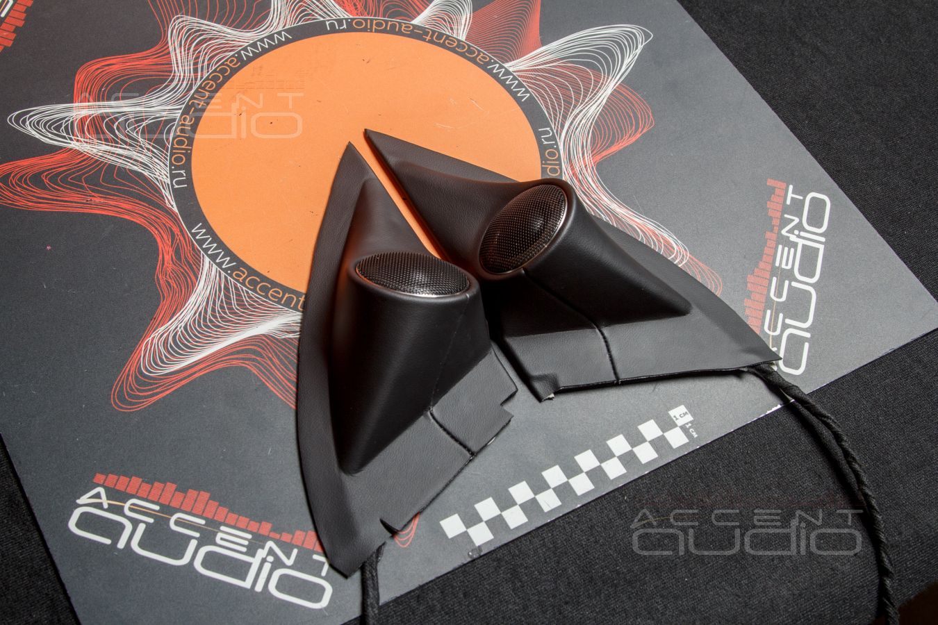 Hi-End твитеры Brax ML1 для лучшего звучания высоких частот в Bentley Bentayga