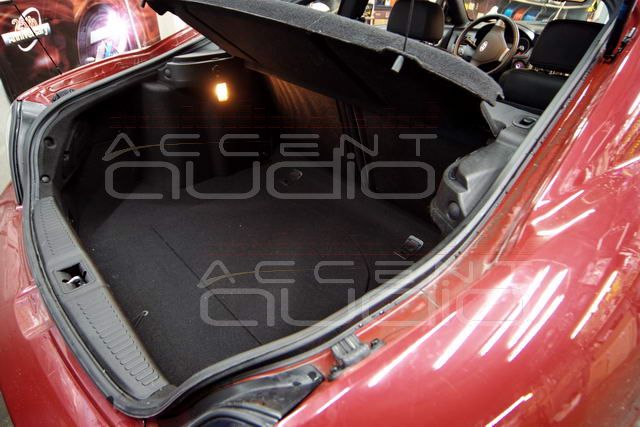 SwarovskiCoupe или PolkAudio для гламурных девчонок