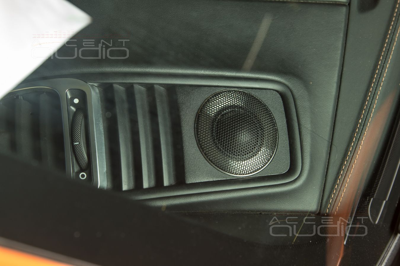 Роскошь ВЧ Brax ML1 в дизайне интерьера Porsche Boxter