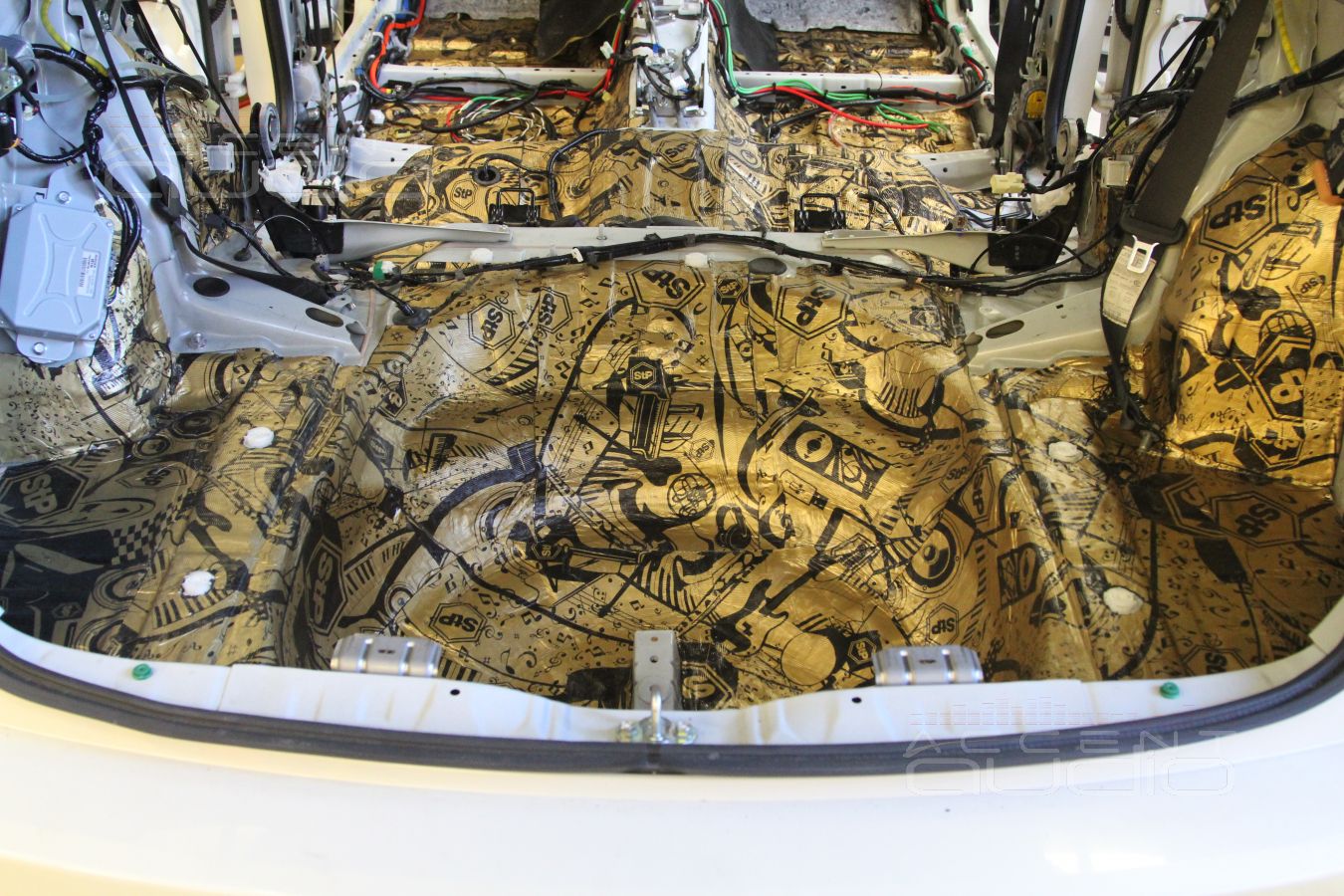 Шумоизоляция – жесткая необходимость для Subaru