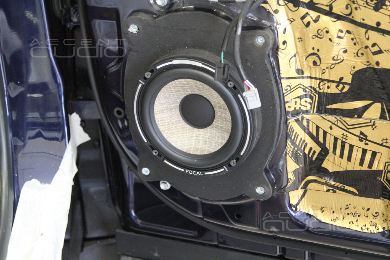 Мидбасы: Установка фронтальной акустики Focal Performance PS165F3 в Lexus RX350 