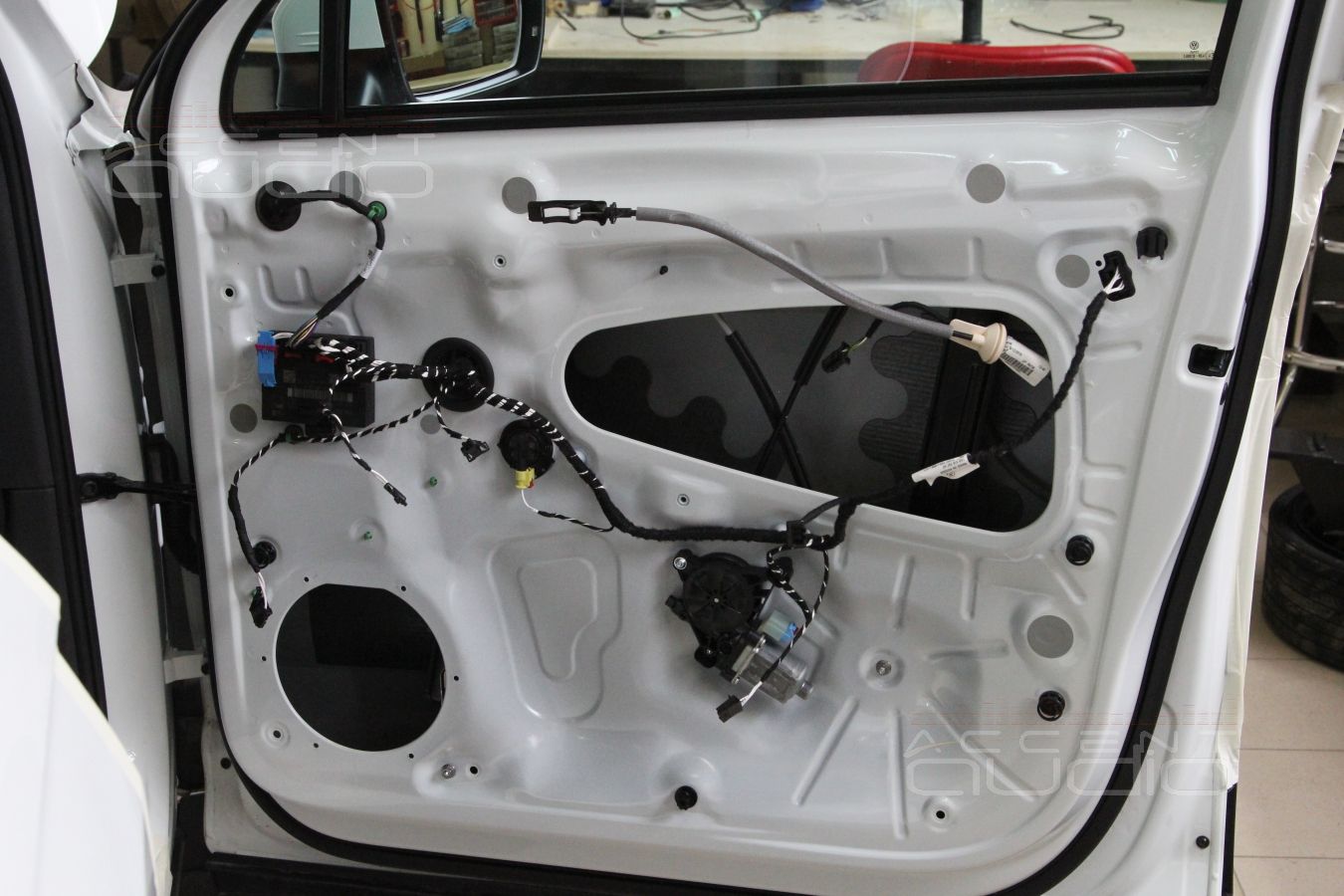 Разбираем новый Volkswagen Tiguan 2017