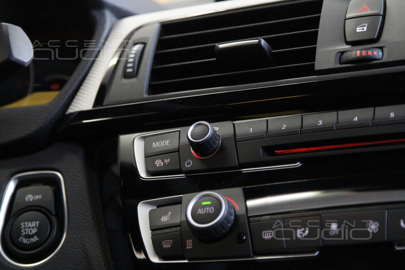 Как звучит F30?