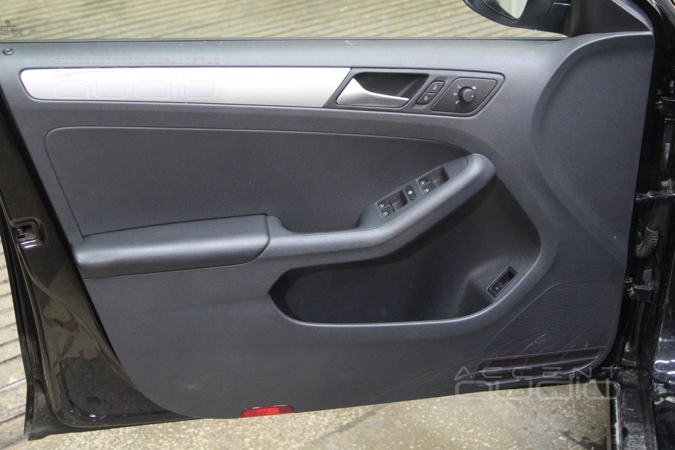 Volkswagen Jetta ? - Пожалуйста, есть недорогие и правильные решения