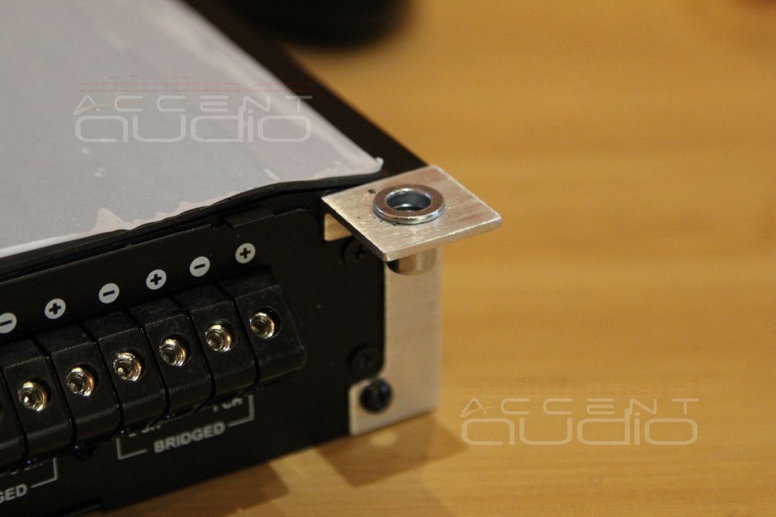 Установка усилителей и аудиопроцессора в Mercedes-Benz GLE