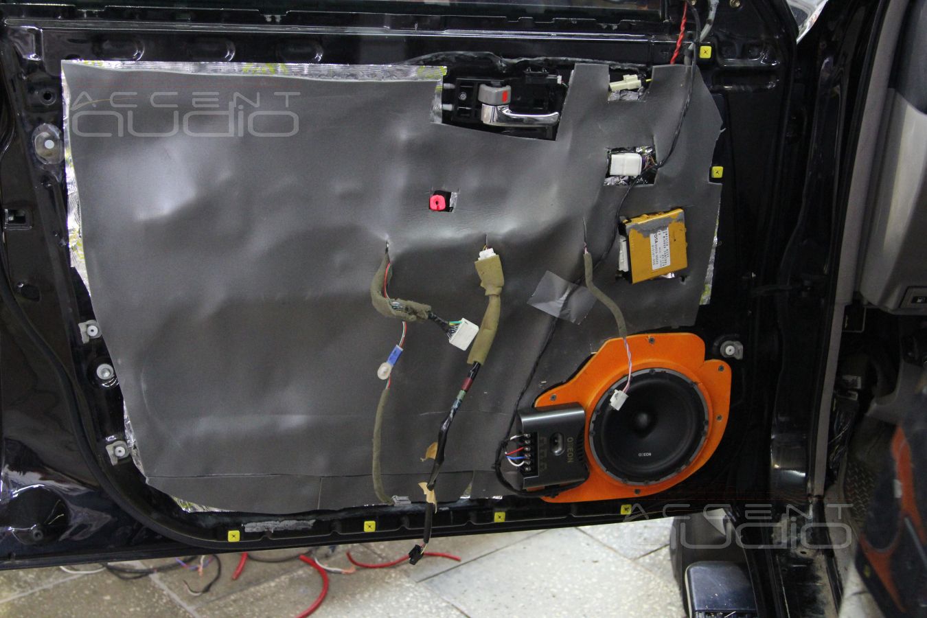 Коротко о наших решениях по Lexus LX 470