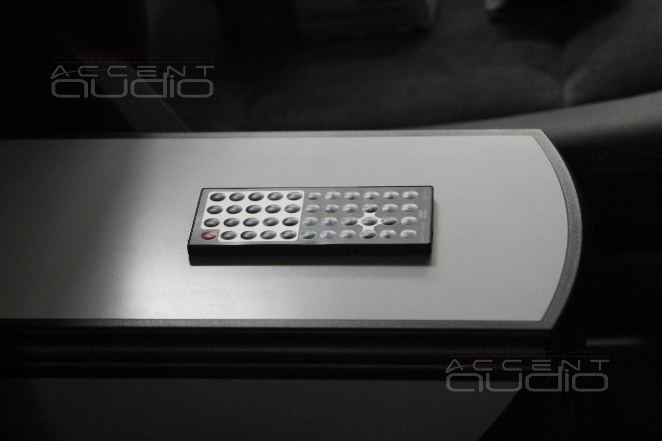 Потолочный монитор в Volkswagen Multivan