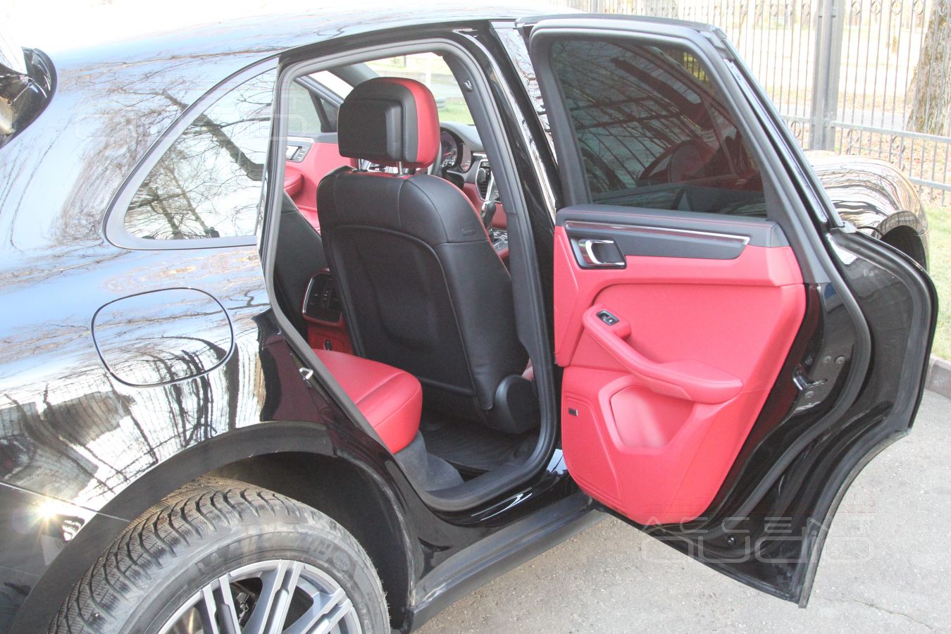 A давайте в красный...