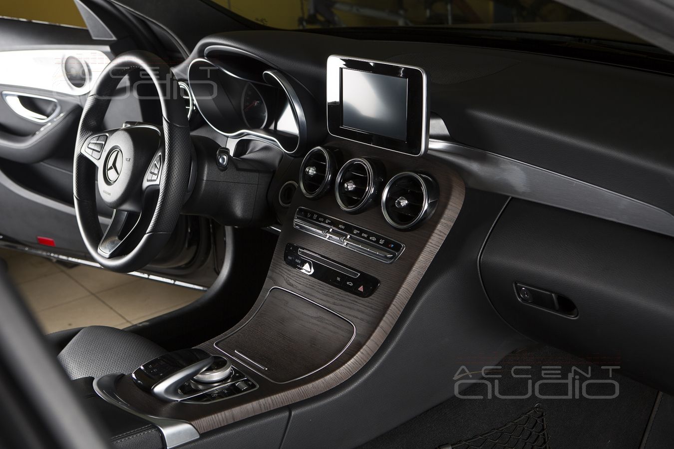 Звучание новой аудиосистемы Mercedes-Benz ML W205