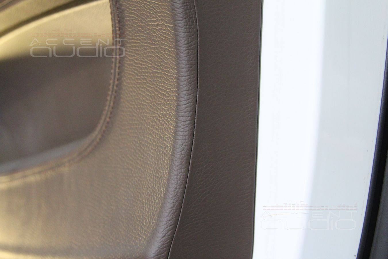 Установка мидбасов Morel в двери BMW X5