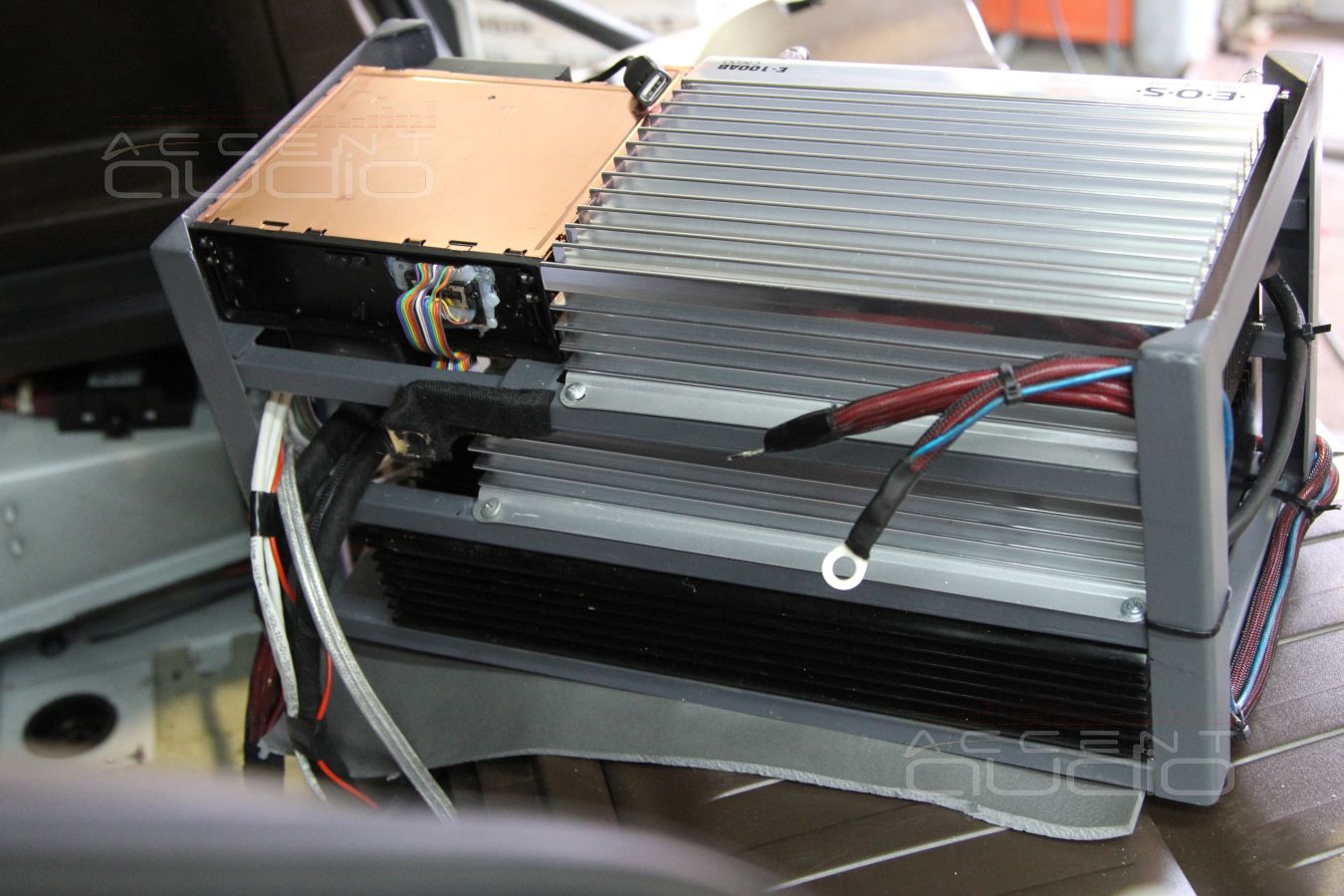 Установка усилителей в BMW X5