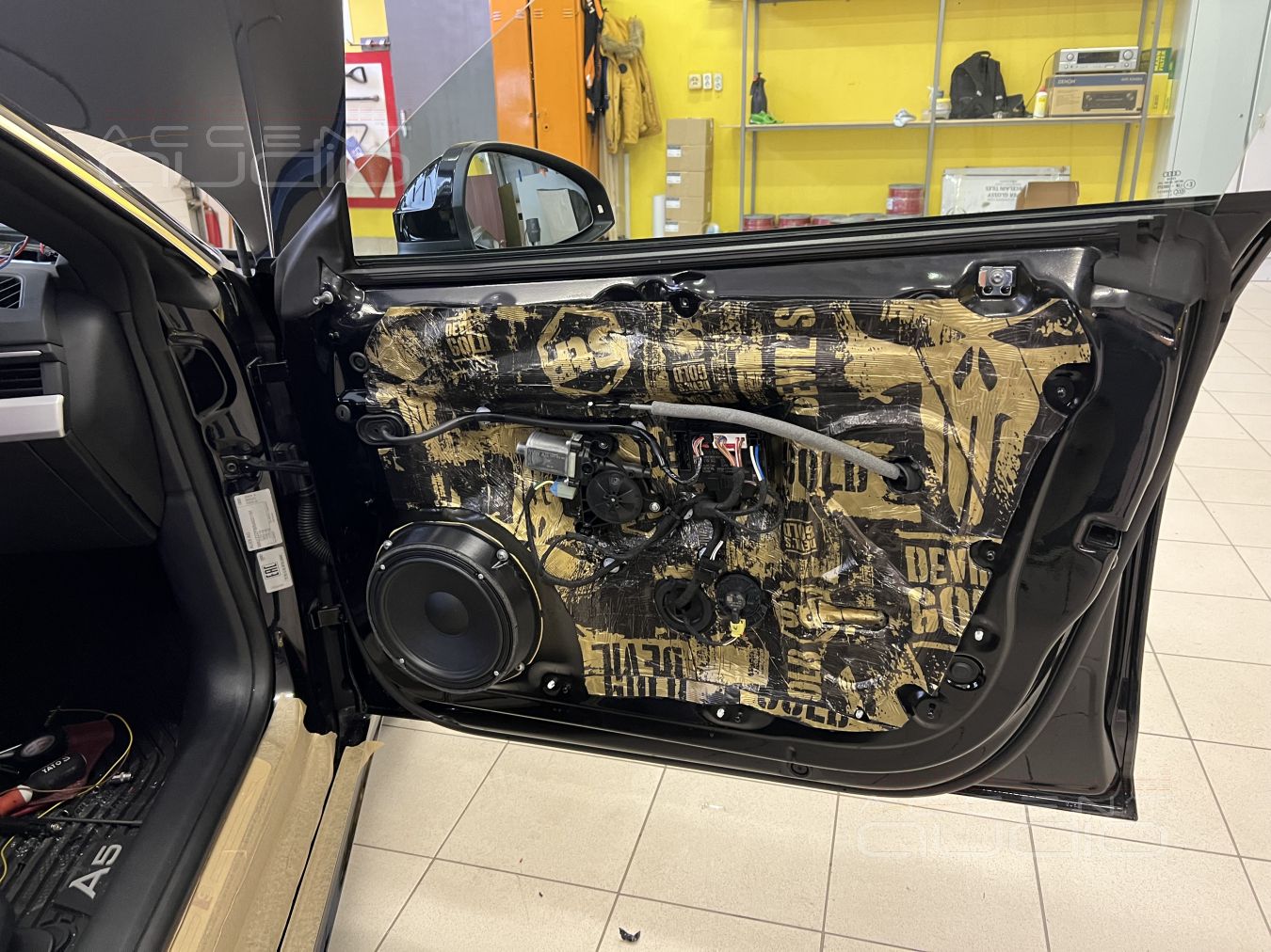 2023 Update: 200мм мидбасы в дверях Audi A5