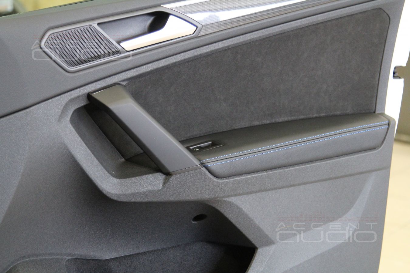 Замените эту убогую ткань !