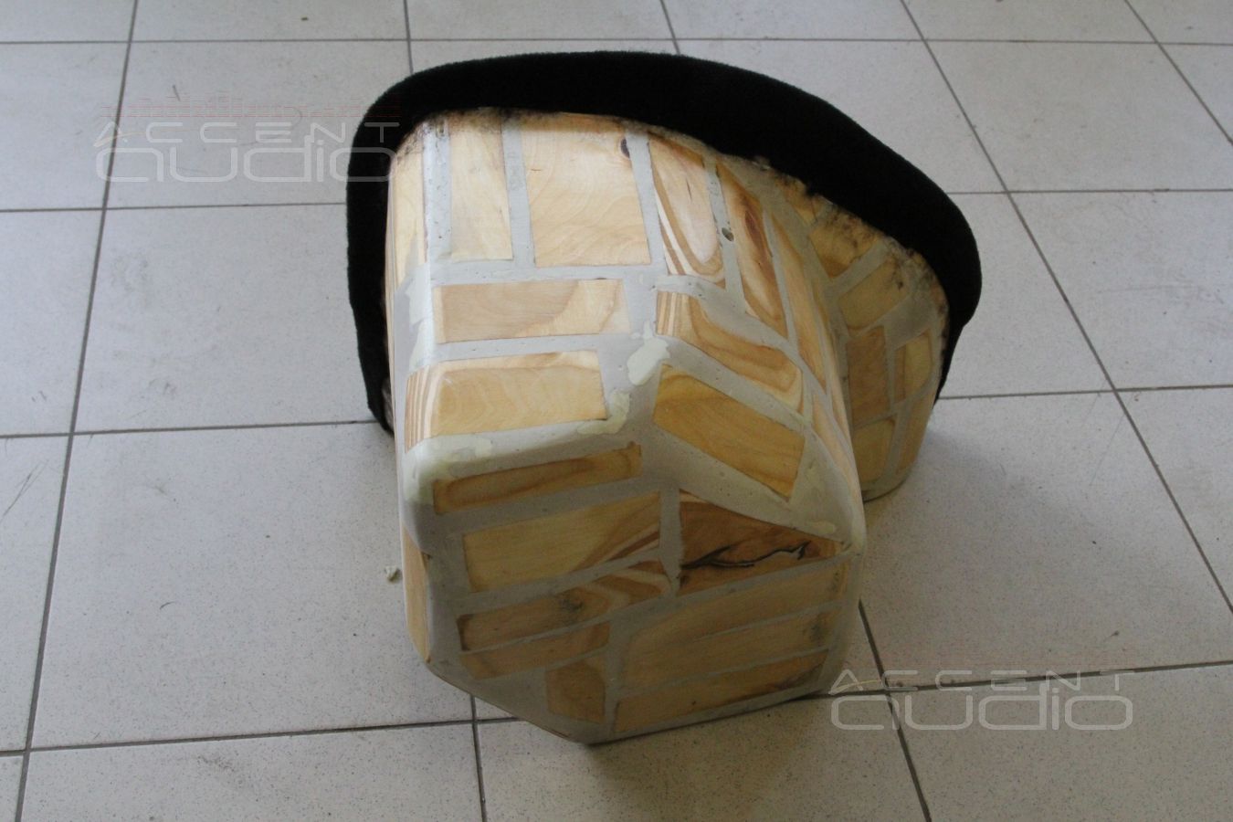 Сабвуфер стелс в Mercedes-Benz GLE Coupe