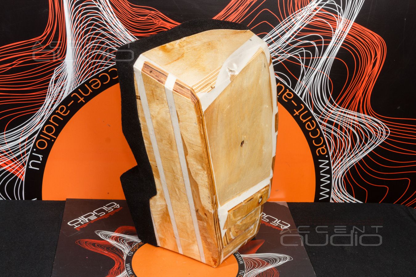 Интеграция полноценного сабвуфера в новый Mercedes-Benz GLE – штатно!